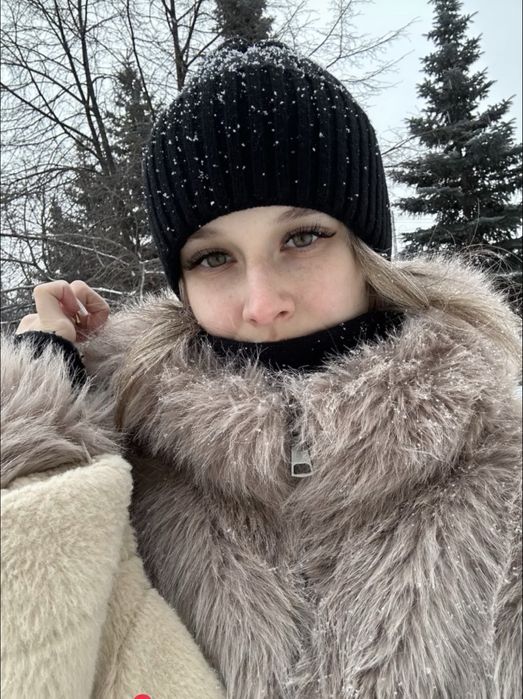 Продам шубу искуственную