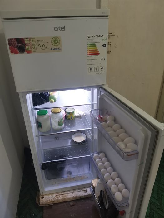 Xolodilnik Artel 46 Litr sotiladi