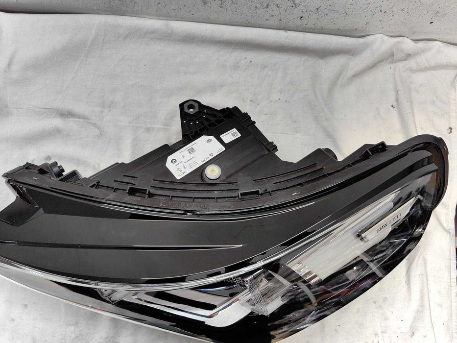 Оригинален фар БМВ У11  BMW X1 U11  Full Led 2023
