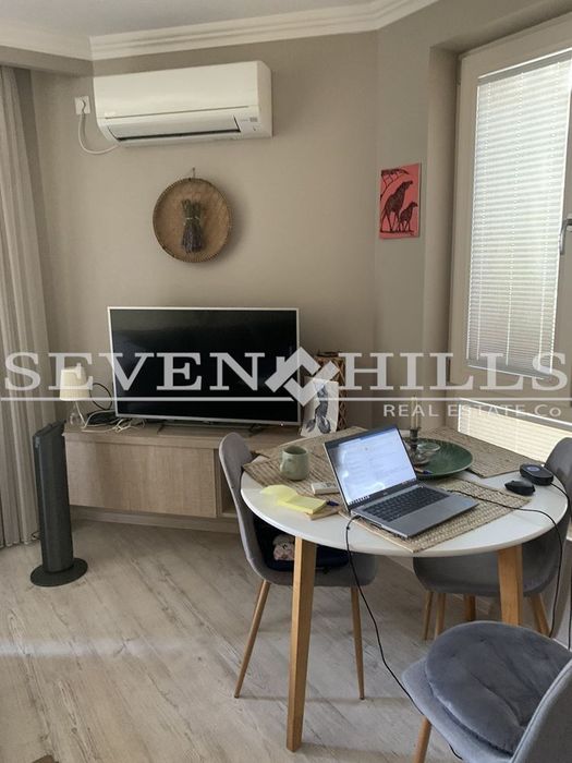 Продава се Двустаен апартамент в Пловдив, Център - 76 кв.м за 3014 €/кв.м - Снимка #1