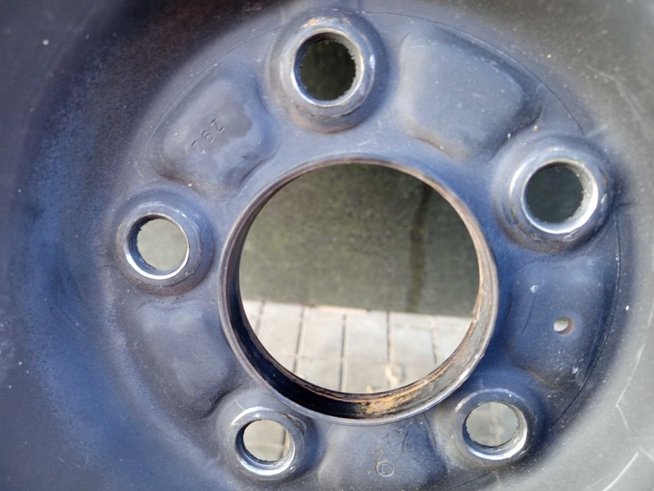 резервна гума джанта Нисан Рено Дачия Дъстър 5х114.3, 16 или 15ц. крик