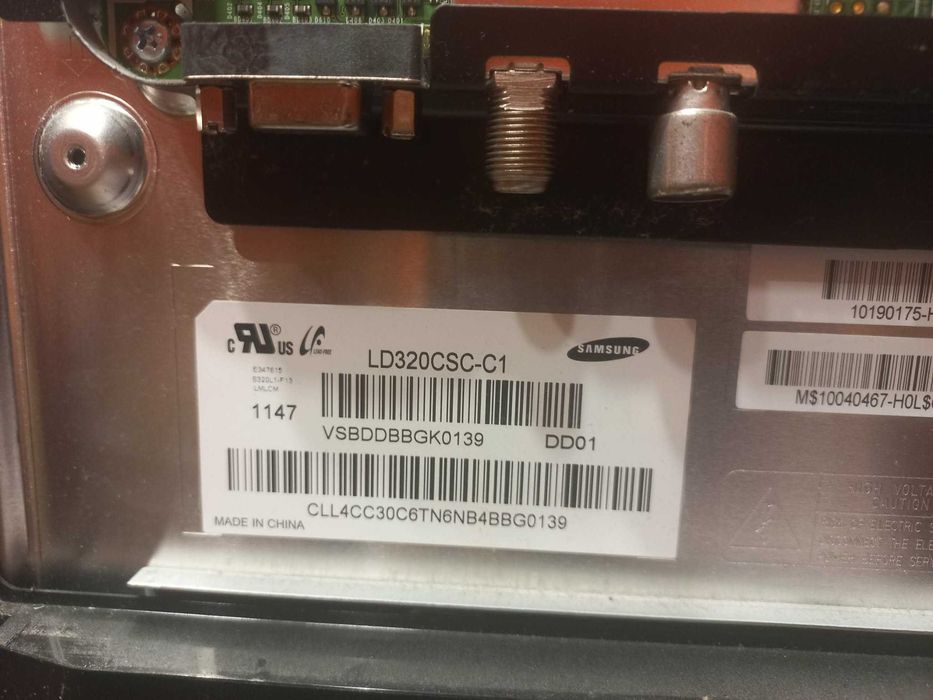 tv samsung 32 incha за части или ремонт