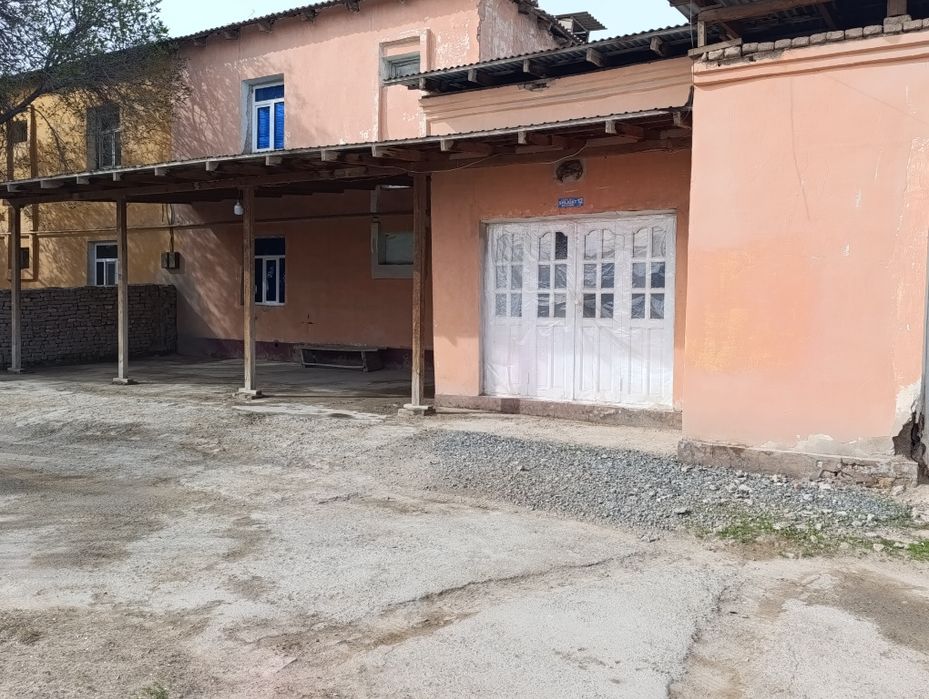 Уй сотилади срочно