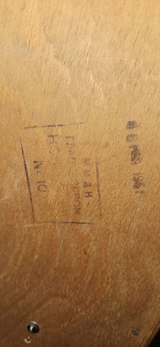 Kolleksionniy Yantar SSSR devor osma soat 1961-yil