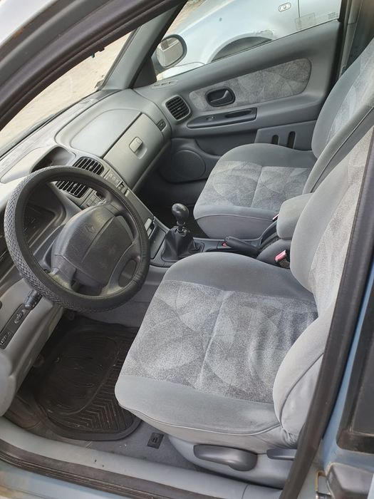 Renault Laguna  1999