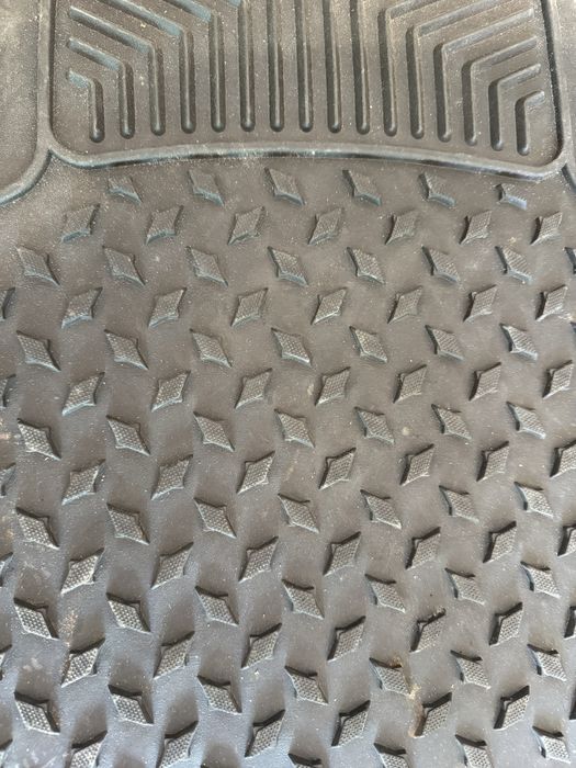 Стелки за кола, ползвани около 2 седмици с подарък  само