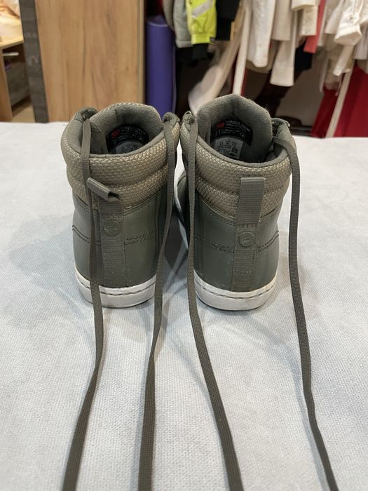 Кеды Lacoste Straightset (жен) 36 р.