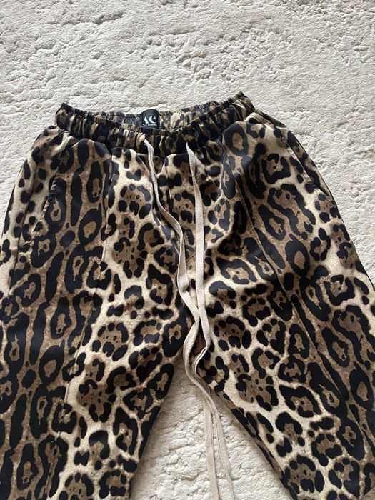Pantaloni Scurti Leopard