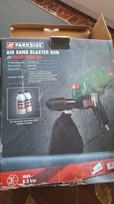 Pistol de sablat cu nisip nou