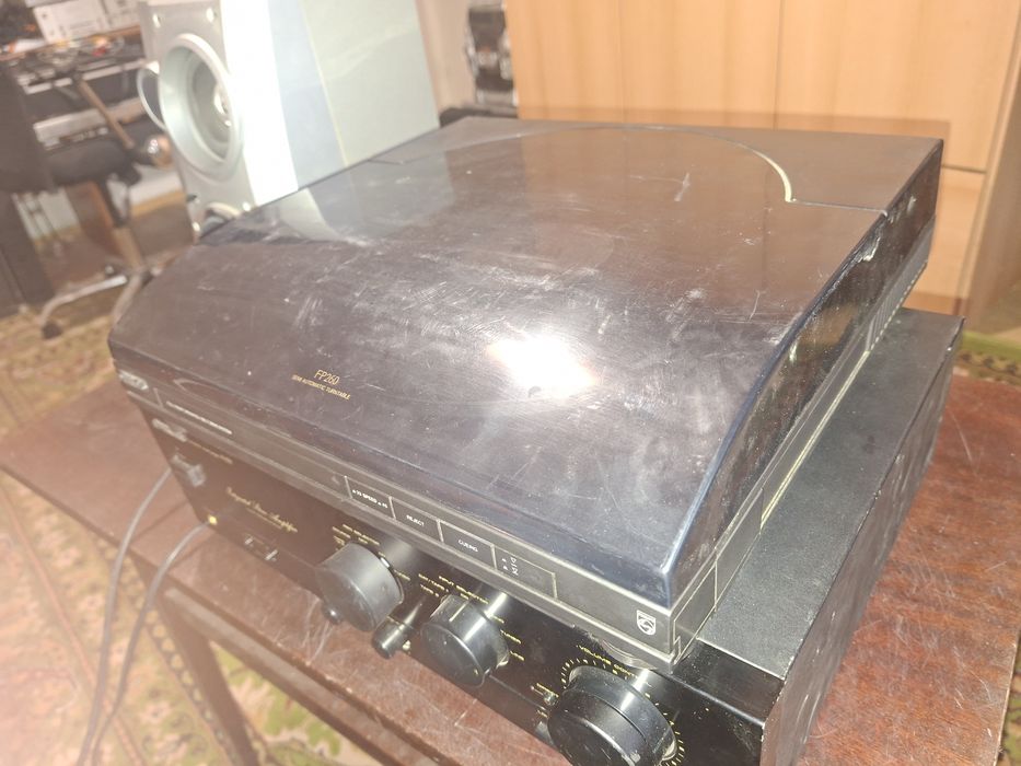 Pick-up Semi-automatic Philips FP-260, funcție Cueing, 33 /45 speed, Reject