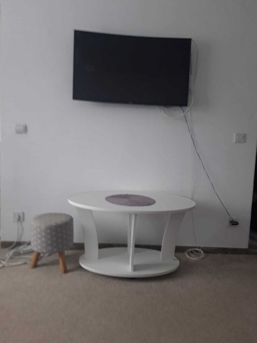 Inchiriez garsoniera