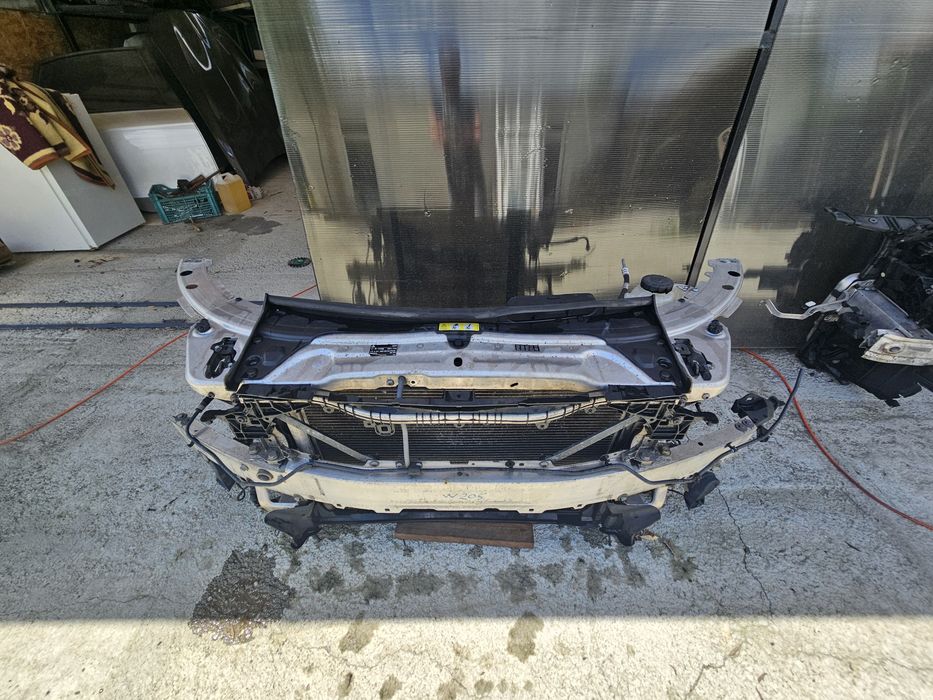 Trager mercedes w205 motor 2,2