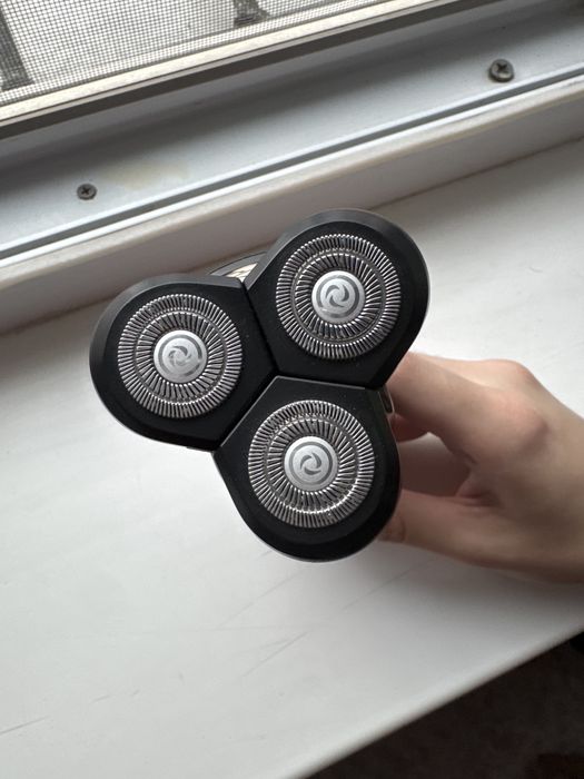 Продам новую бритву