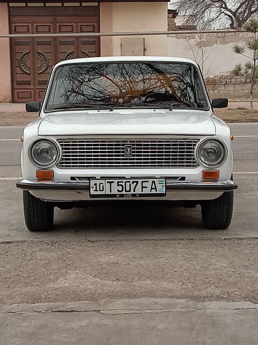 Juguli vaz 21011