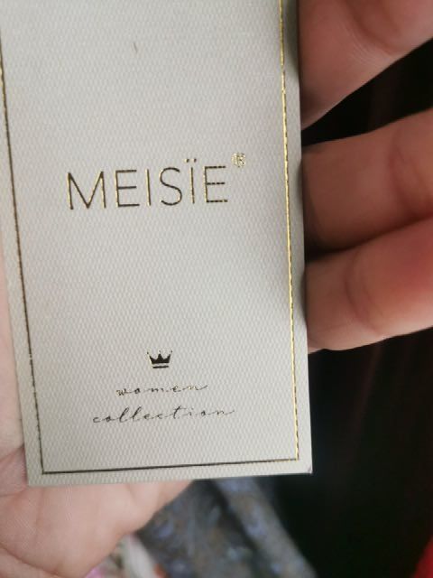 Бордо рокля MEISÏE с гол гръб