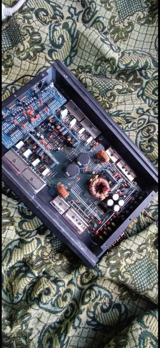 Усилвател за кола