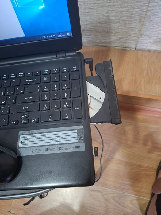 Ноутбук Aser i7 жақсы жағдайы