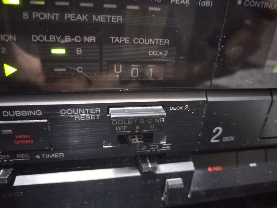 Dublu deck Aiwa model AD-Wx707