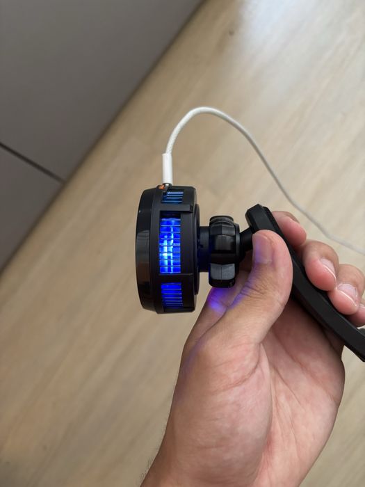 MagSafe поставка за кола с вентилатор