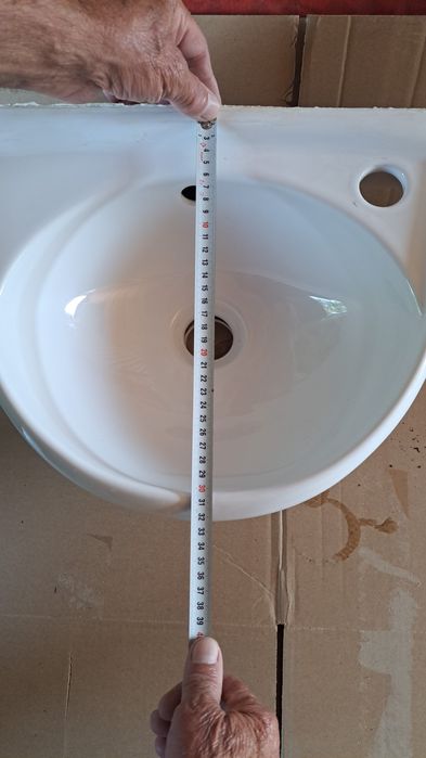 Раковина фарфоровые фирменная