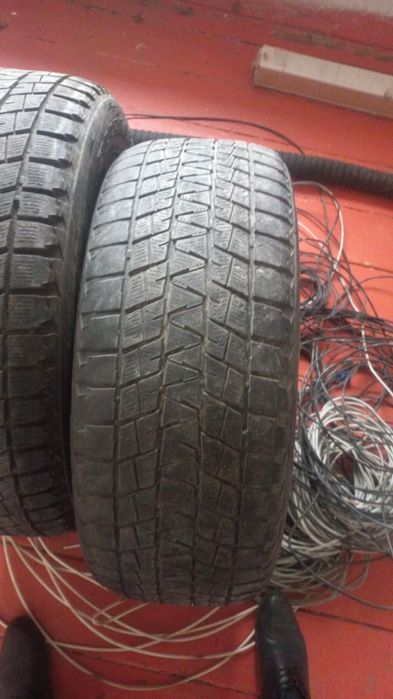 Шины всесезонка б/у на 19
