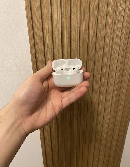 Airpods Pro 2 -genratia 2 model compatibil