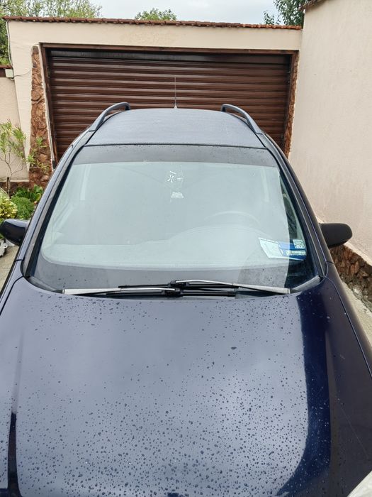 Продавам Opel Zafira