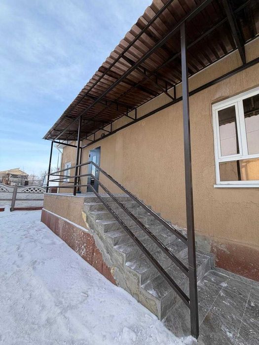 Продам дом в районе КСК