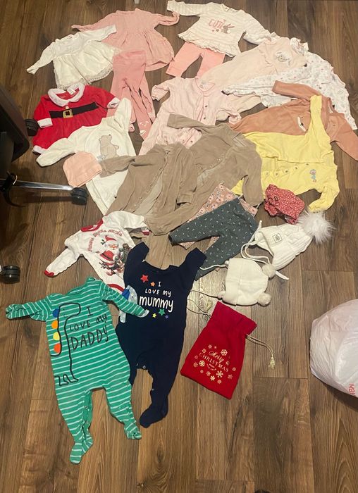 Голям лот детски дрехи 3-6 месеца 62-68 см бодита, комплекти и др.