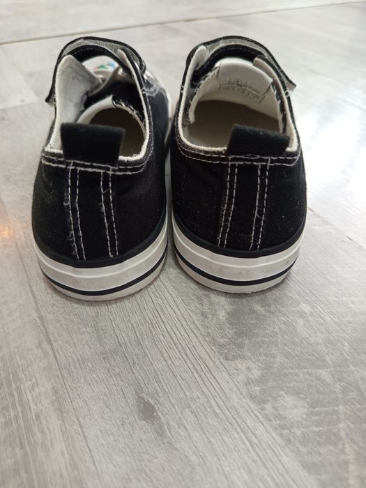 Детски обувки 33 номер