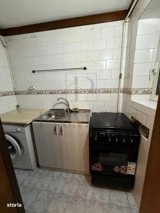 Apartament Cu O Camera Zona Marasti - Unirii, Incalzire Proprie, Cladi