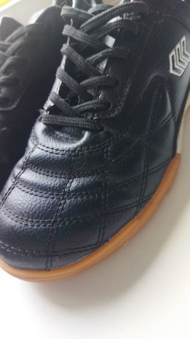 Сороконожки, кроссовки для футбола