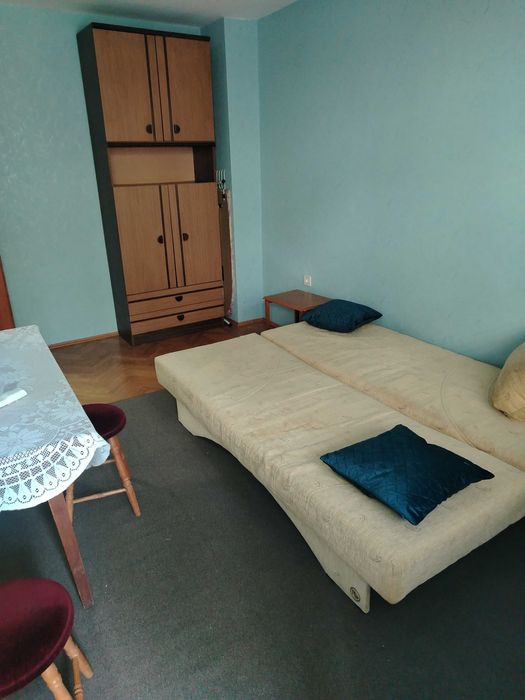 Дава се под наем Тристаен апартамент в Варна, Лятно кино Тракия - 82 кв.м за 500 € - Снимка #11