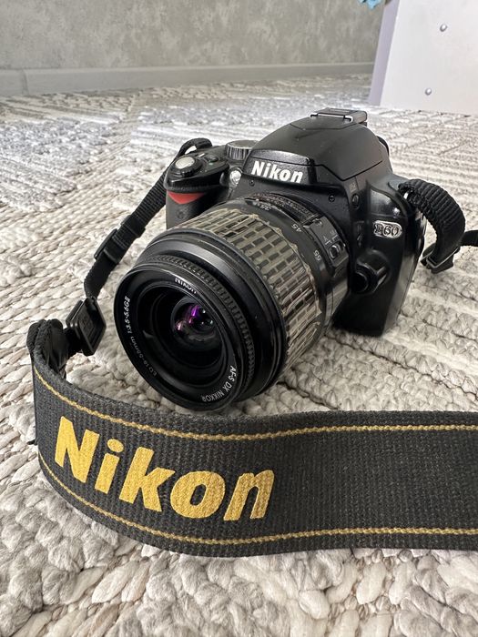 Nikon D60+YN560-II Спишка Card 8Gb, Батарейка,  , Синхронизатор, Сумка