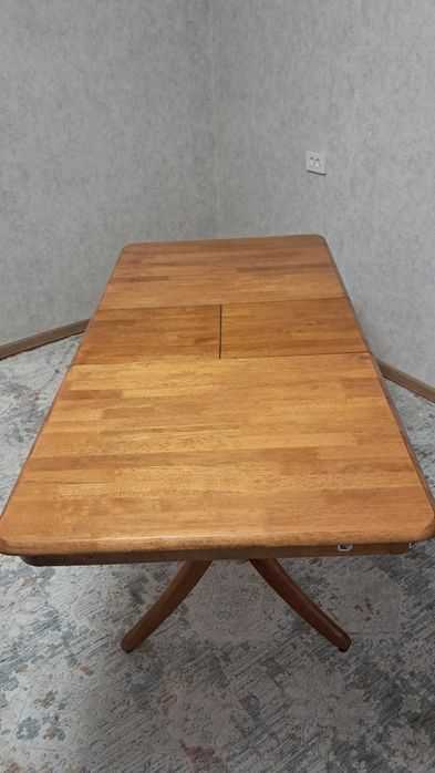 Стол раздвижной Малайзия