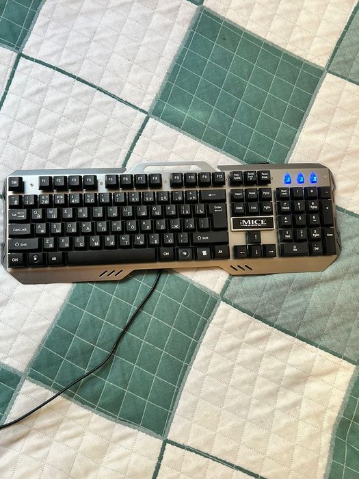 Клавиатура игровая