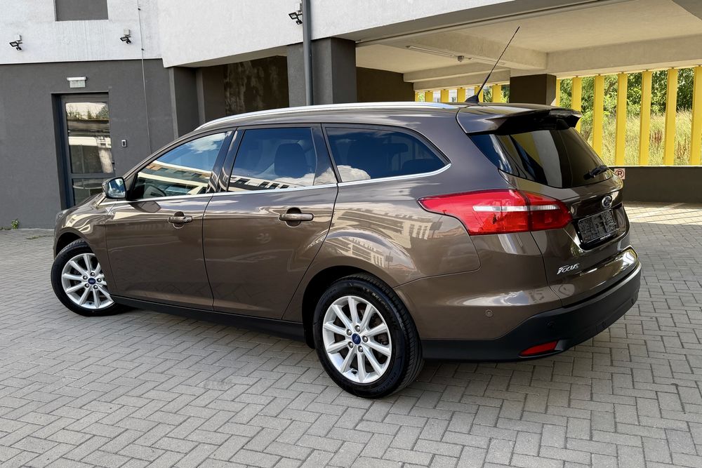 Ford Focus Titanium 02/2016 1.5TCI 120CP