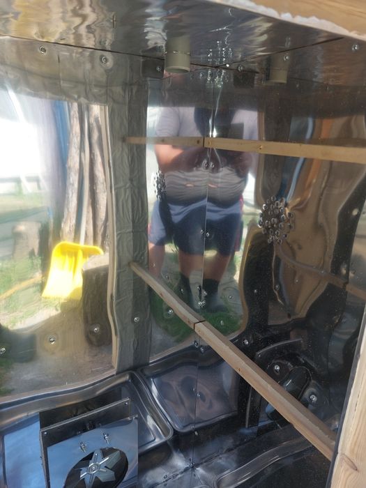 Продам коптильню .