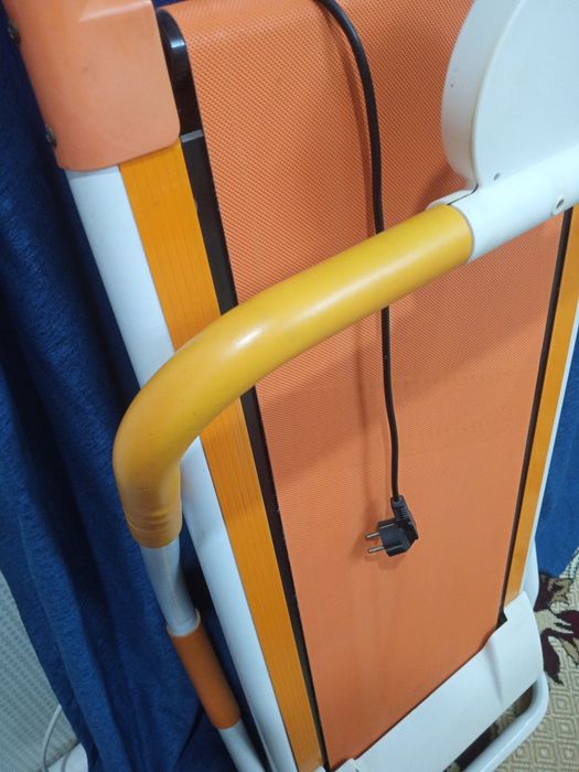 Беговая дорожка Продаётся