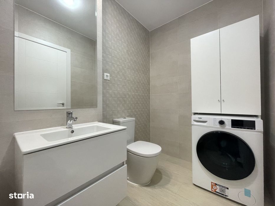 Apartament 2 camere, 50mp,30mp curte, metrou, centrala,Hils Titanium