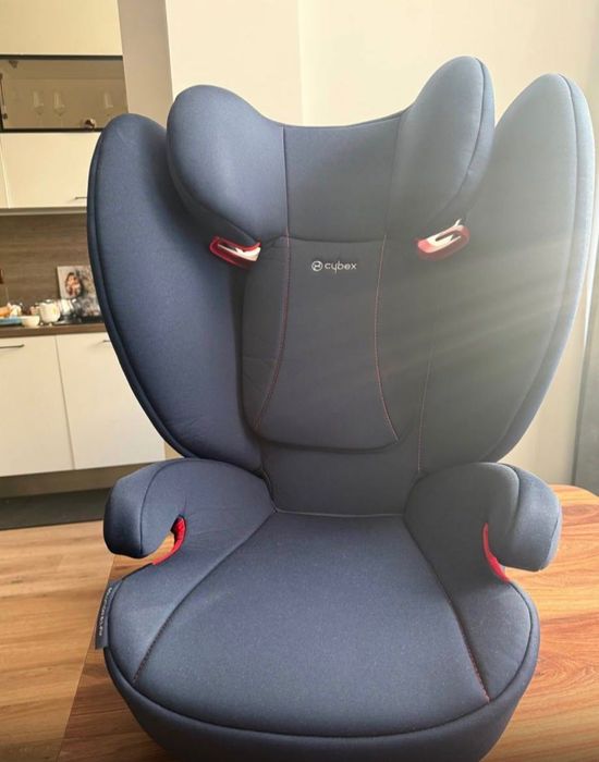 столче за кола Cybex
