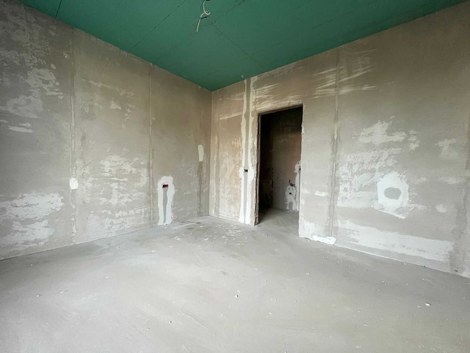 Case dispuse pe parter! Segment premium! Finisaje incluse in pret!