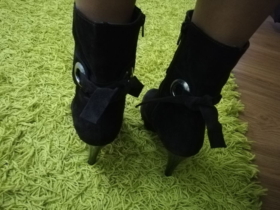 Ghete botine piele intoarsa 36-37 Brun inchis