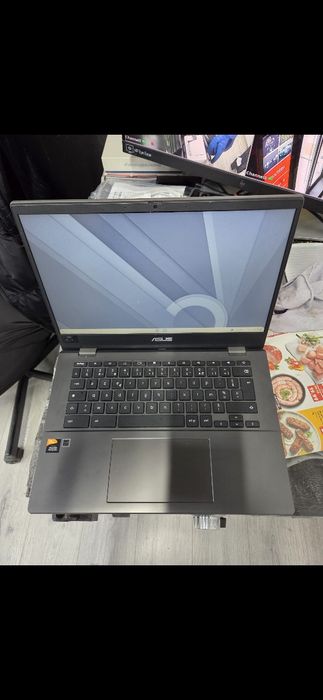 ASUS Notebook, model CM1402CM2 (Chromebook),