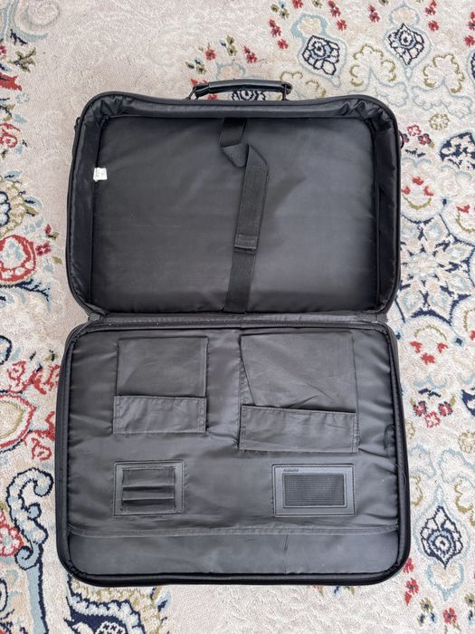 Продается сумка для ноутбука