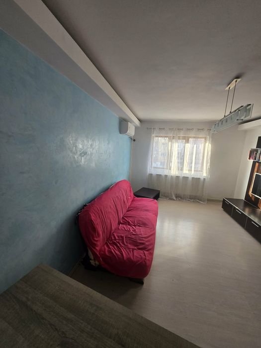 Închiriez apartament 2 camere