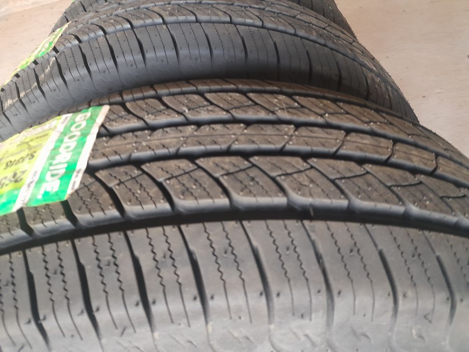 Goodride 265/65/17