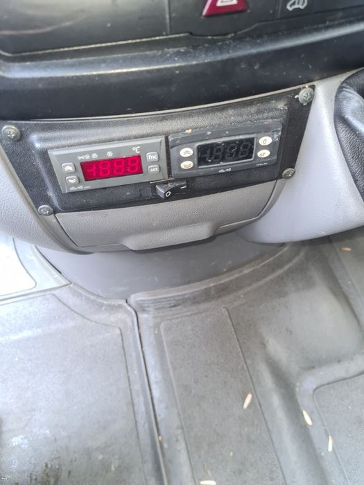 Vând componente frigorifice Mercedes Sprinter  2017