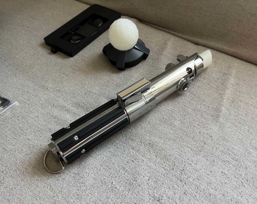 Lenovo Star Wars Jedi Challenges AR set complet cu Lightsaber