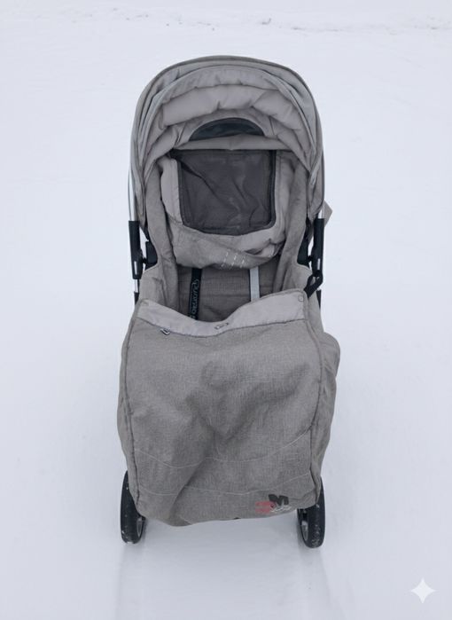 Продам ПОЛЬСКУЮ коляску-трансформер.